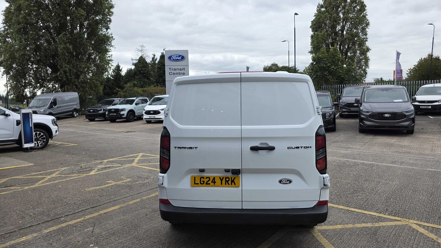 Used Ford Transit Custom 2024 for sale - 76045073: Photo 8