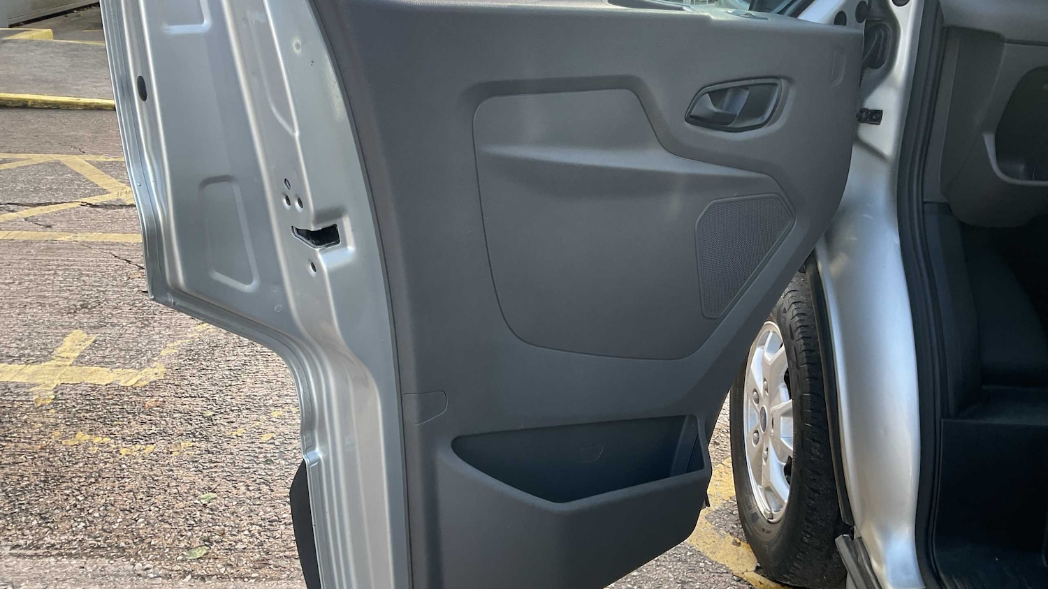 Used Ford Transit 2024 for sale - 75435092: Photo 27