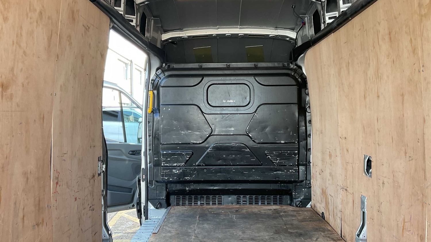 Used Ford Transit 2024 for sale - 75435092: Photo 35