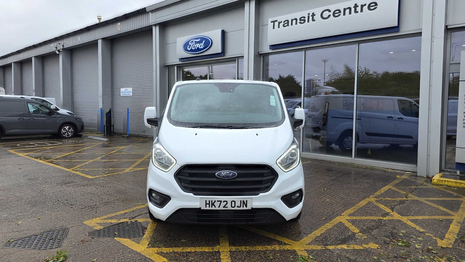 Used Ford Transit Custom 2023 for sale - 77076604: Photo 2