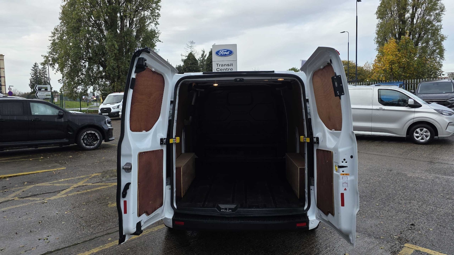 Used Ford Transit Custom 2023 for sale - 77076604: Photo 28