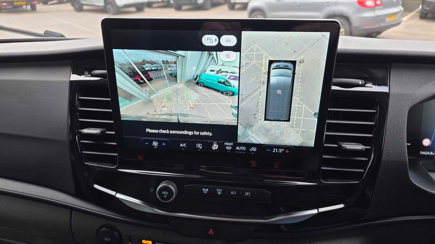 Used Ford Transit 2024 for sale - 77348082: Photo 13