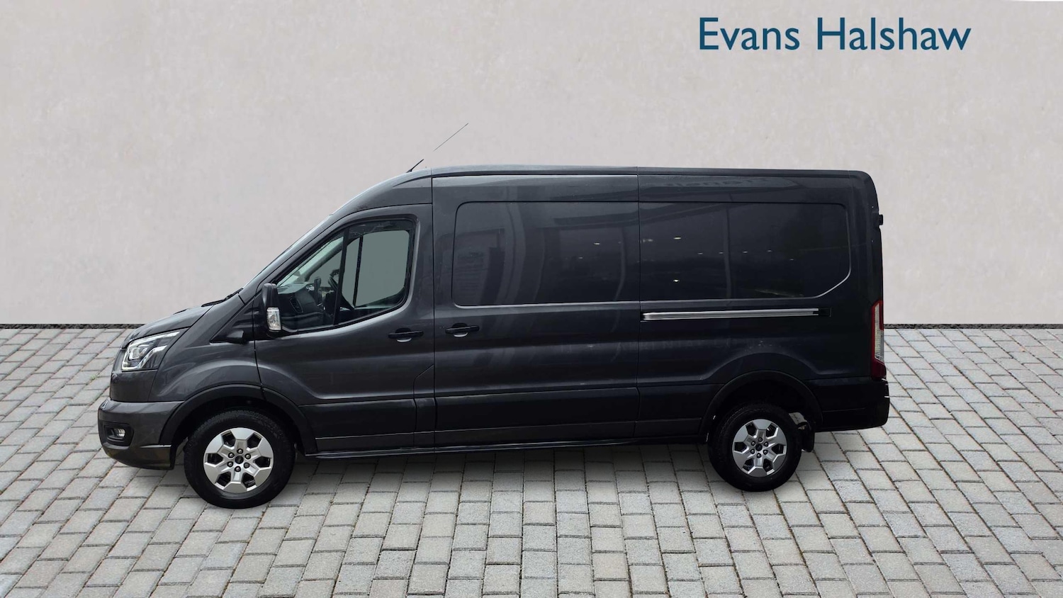 Used Ford Transit 2024 for sale - 77348082: Photo 3