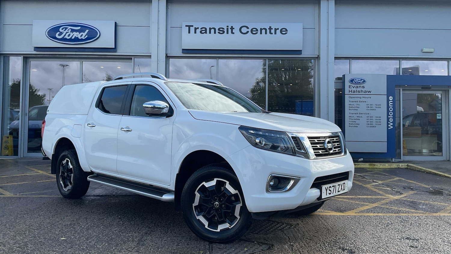 Used Nissan Navara 2021 for sale - 76191869: Photo 1