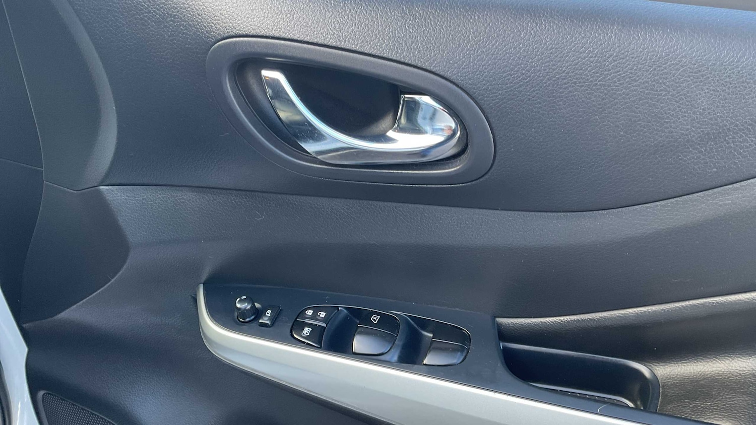 Used Nissan Navara 2021 for sale - 76191869: Photo 11