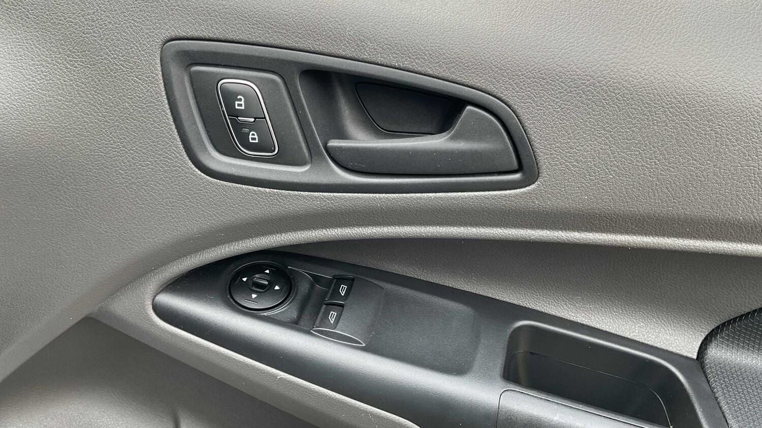 Used Ford Transit Connect 2023 for sale - 77674608: Photo 14
