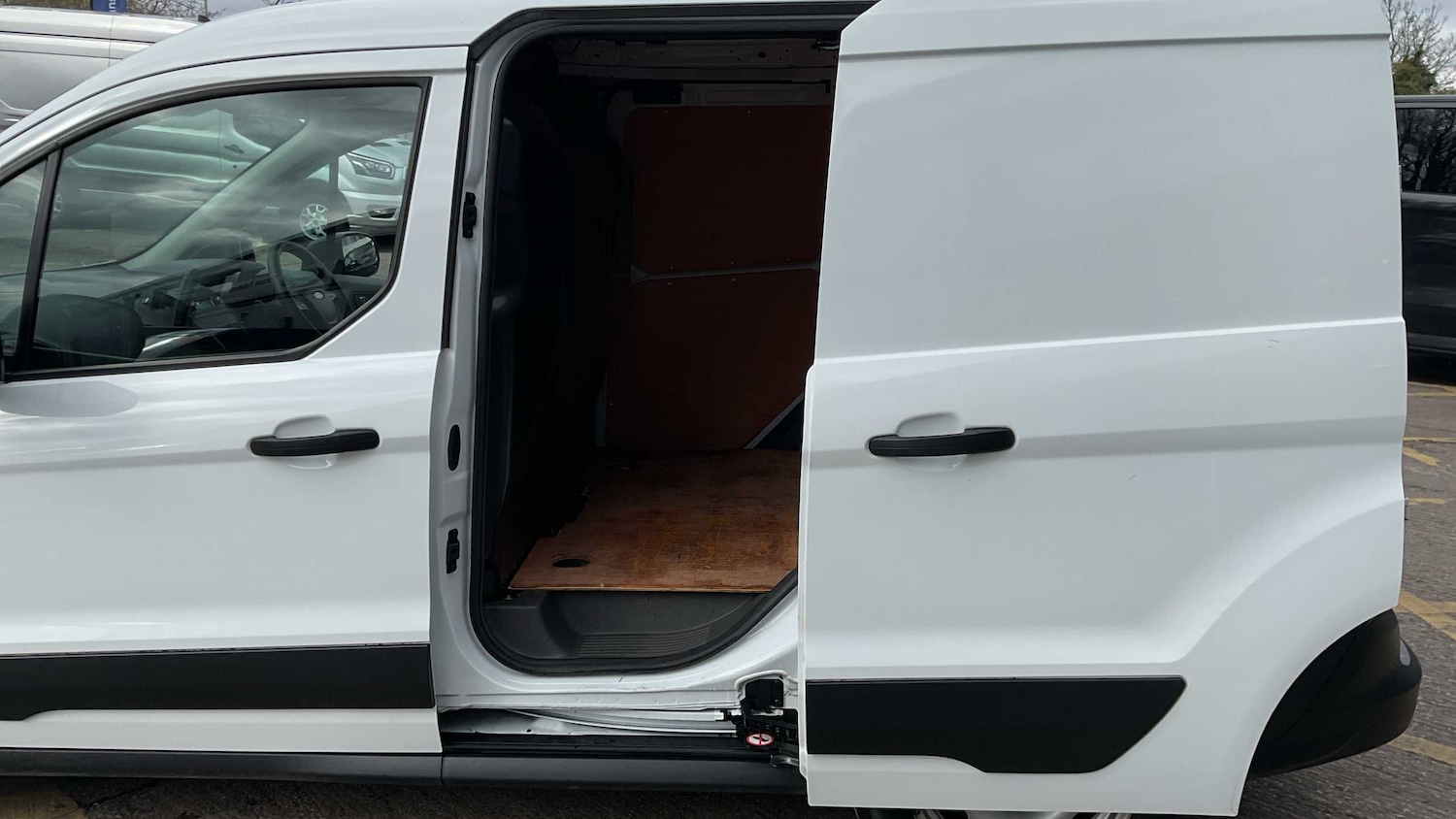 Used Ford Transit Connect 2023 for sale - 77674608: Photo 19