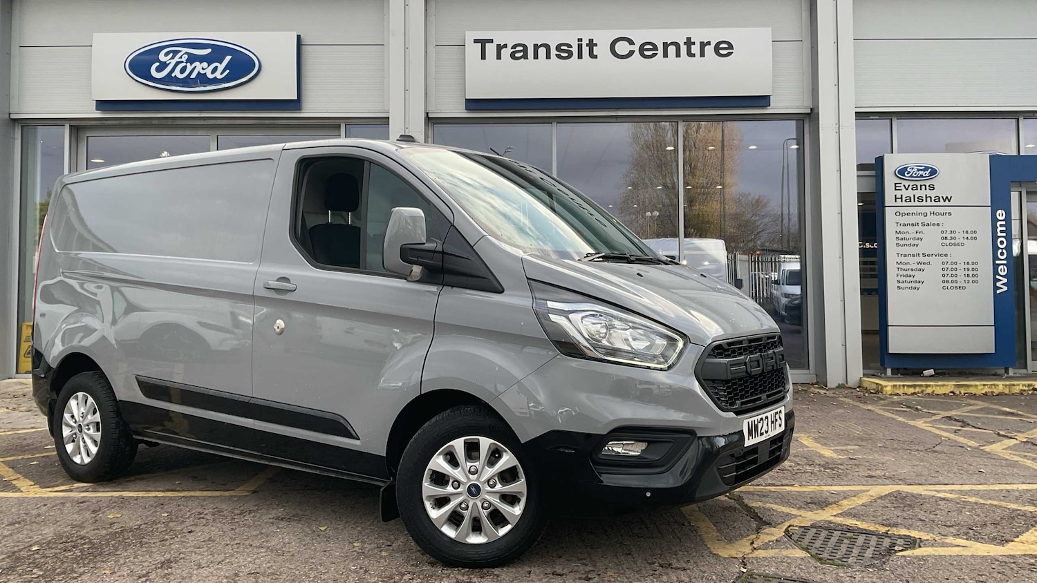 Used Ford Transit Custom 2023 for sale - 76746080: Photo 1