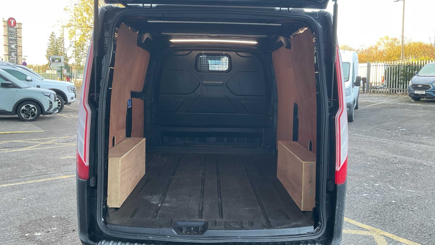 Used Ford Transit Custom 2023 for sale - 76272152: Photo 16