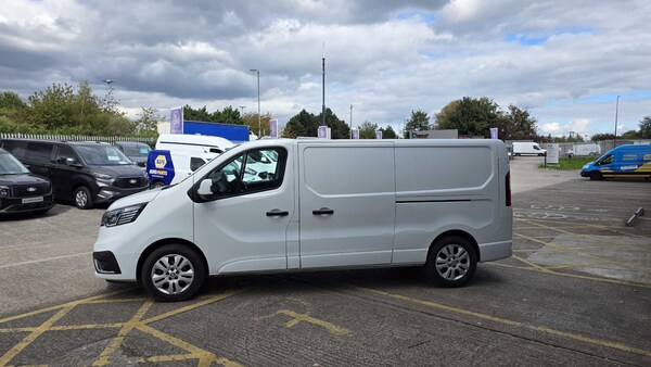 Used Renault Trafic 2024 for sale - 76087857: Photo 4