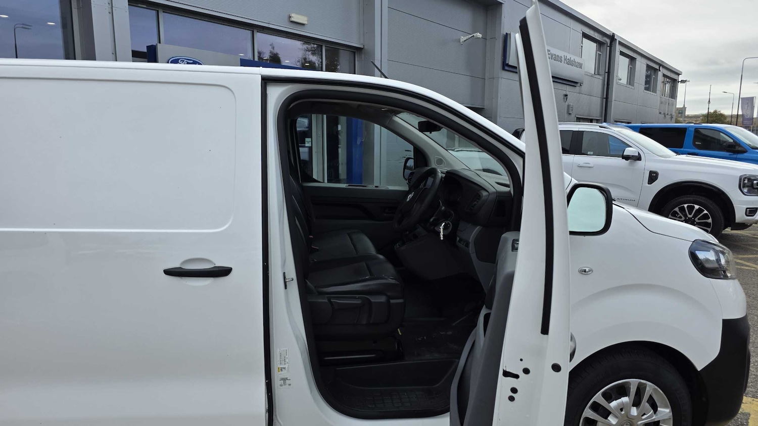 Used Vauxhall Vivaro 2020 for sale - 75981465: Photo 11