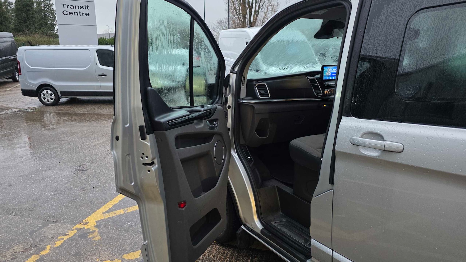 Used Ford Tourneo Custom 2022 for sale - 76636743: Photo 18