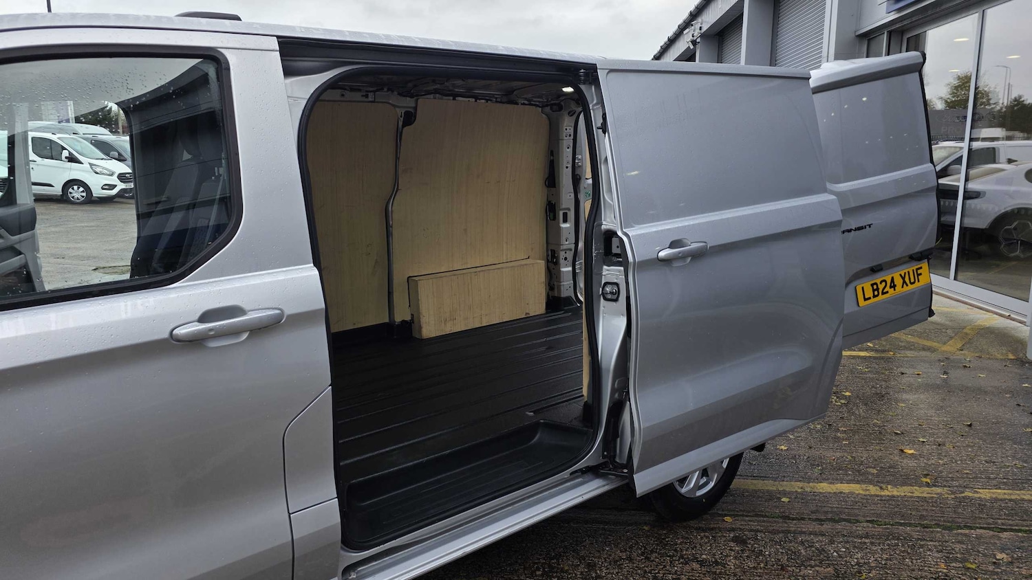 Used Ford Transit Custom 2024 for sale - 75968200: Photo 28