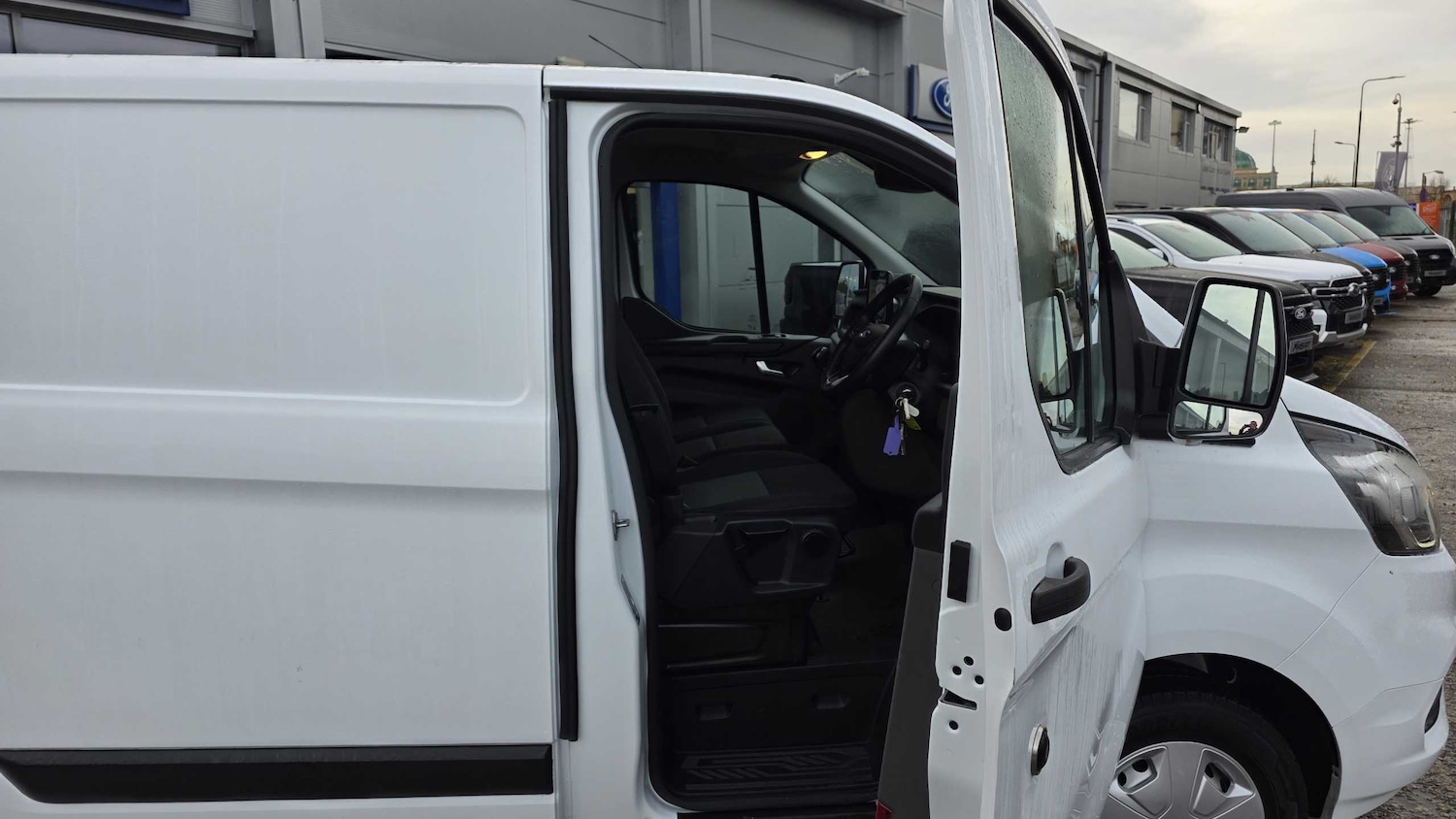 Used Ford Transit Custom 2023 for sale - 75968197: Photo 12