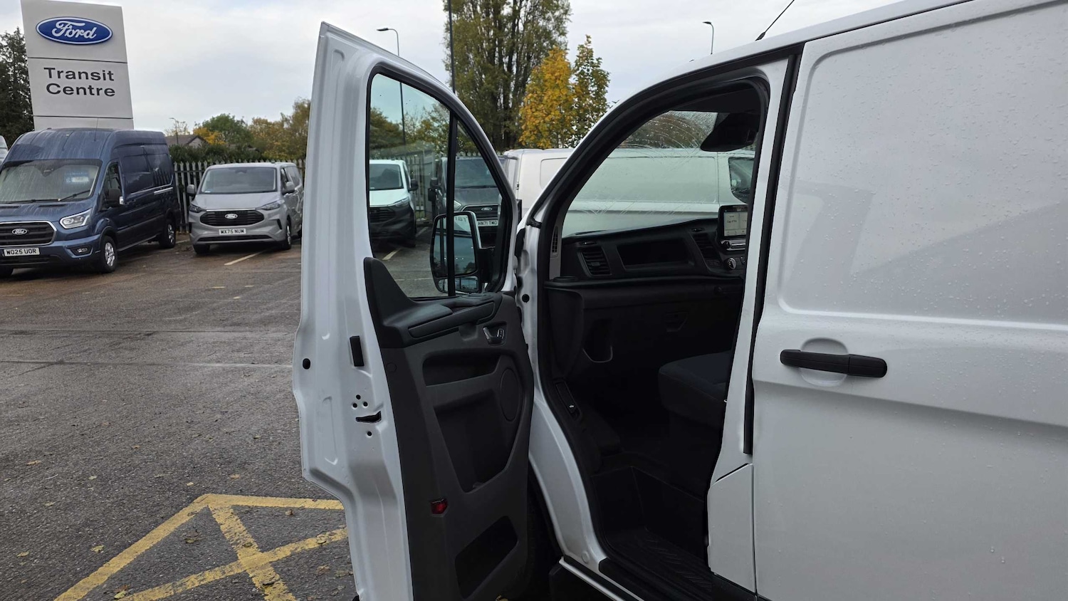 Used Ford Transit Custom 2023 for sale - 75968197: Photo 34