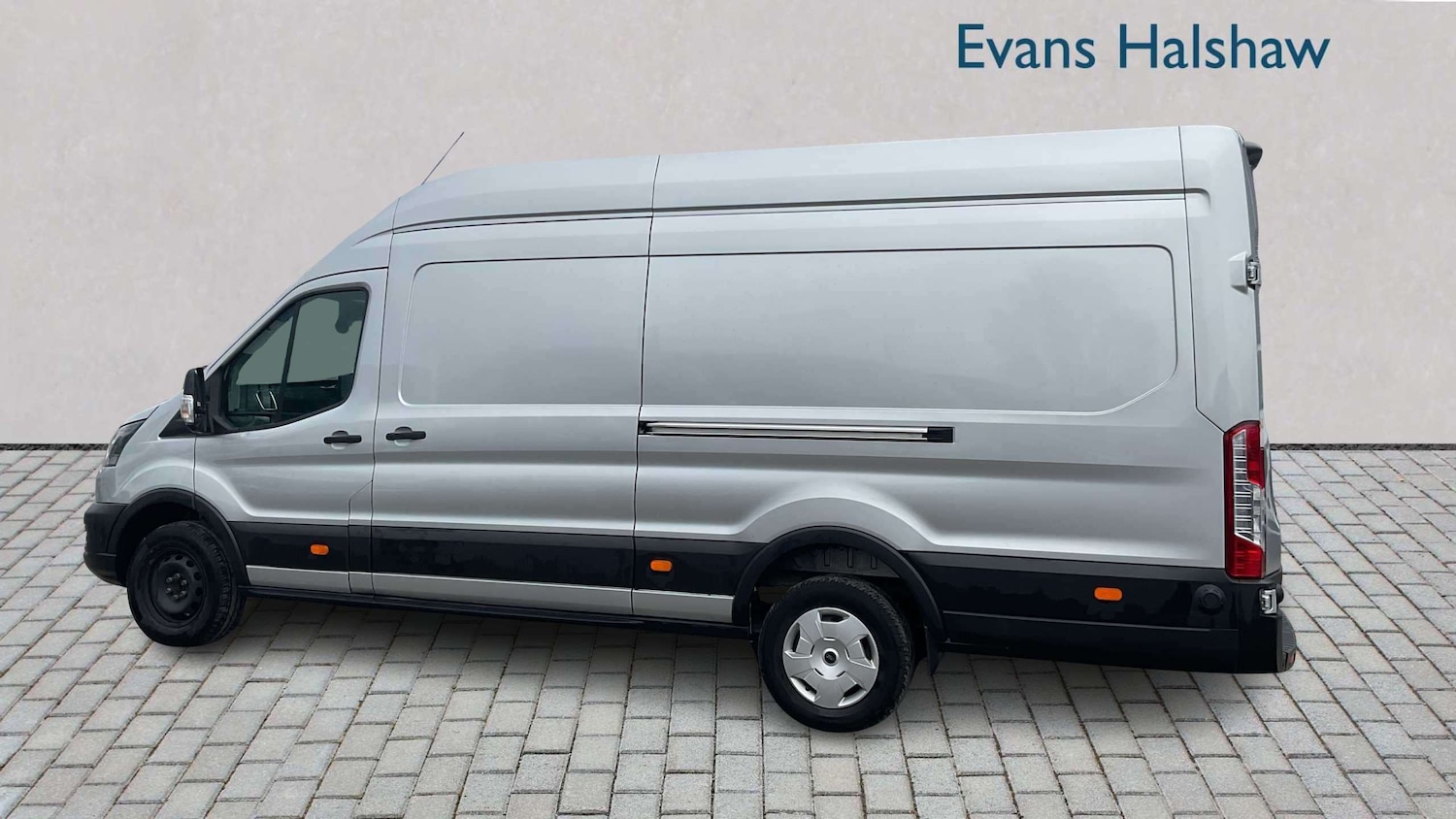 Used Ford Transit 2025 for sale - 77648819: Photo 3