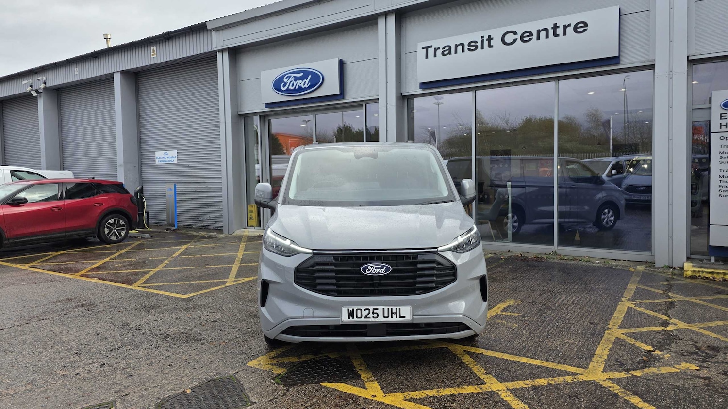 Used Ford Transit Custom 2025 for sale - 76624646: Photo 2