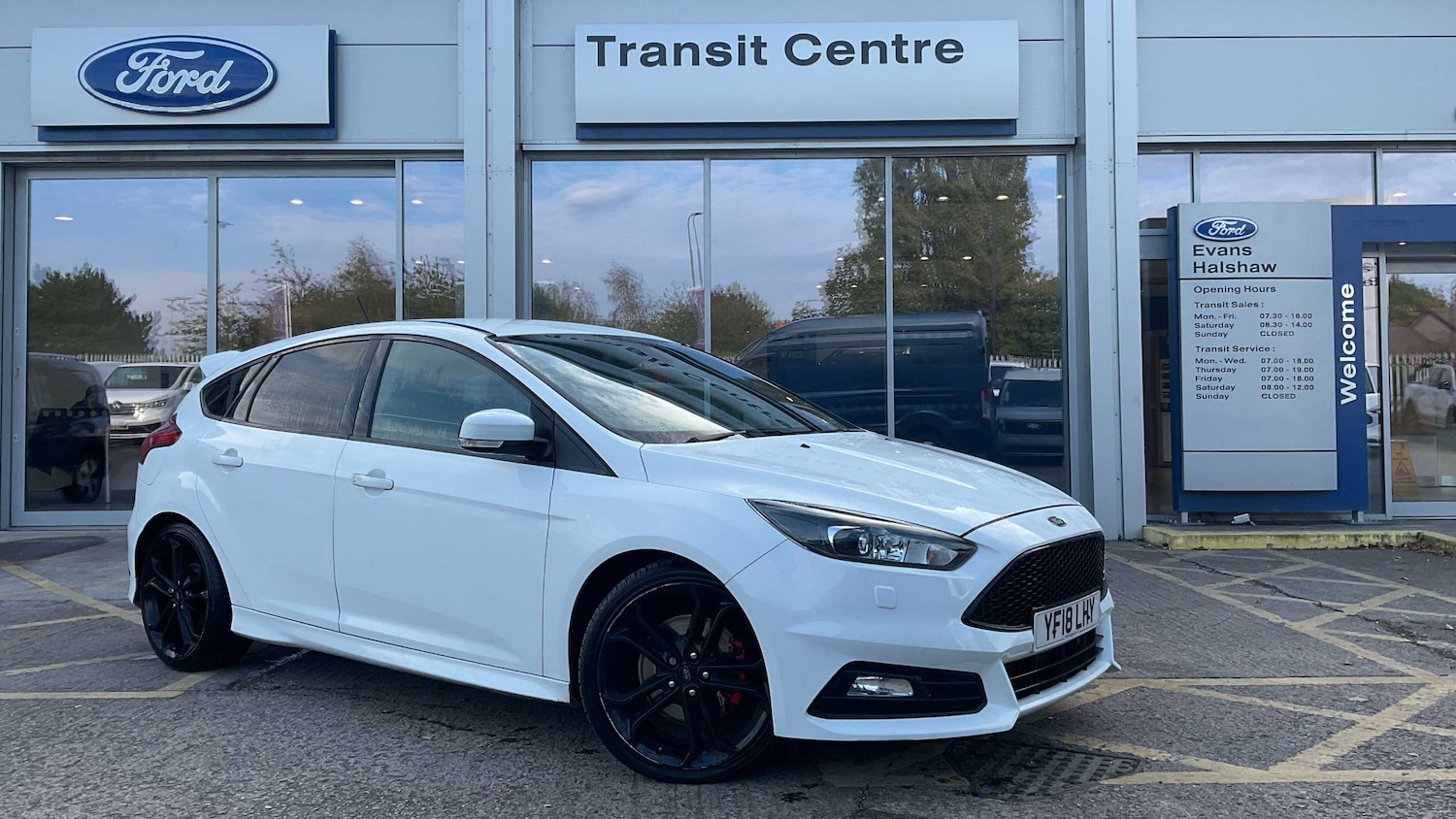 Used Ford Focus 2018 for sale - 76205255: Photo 1