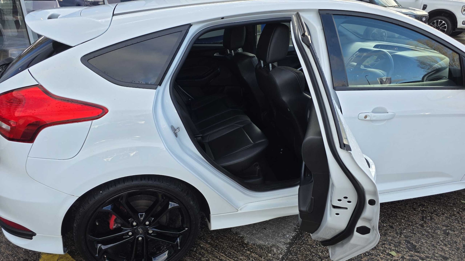 Used Ford Focus 2018 for sale - 76205255: Photo 13