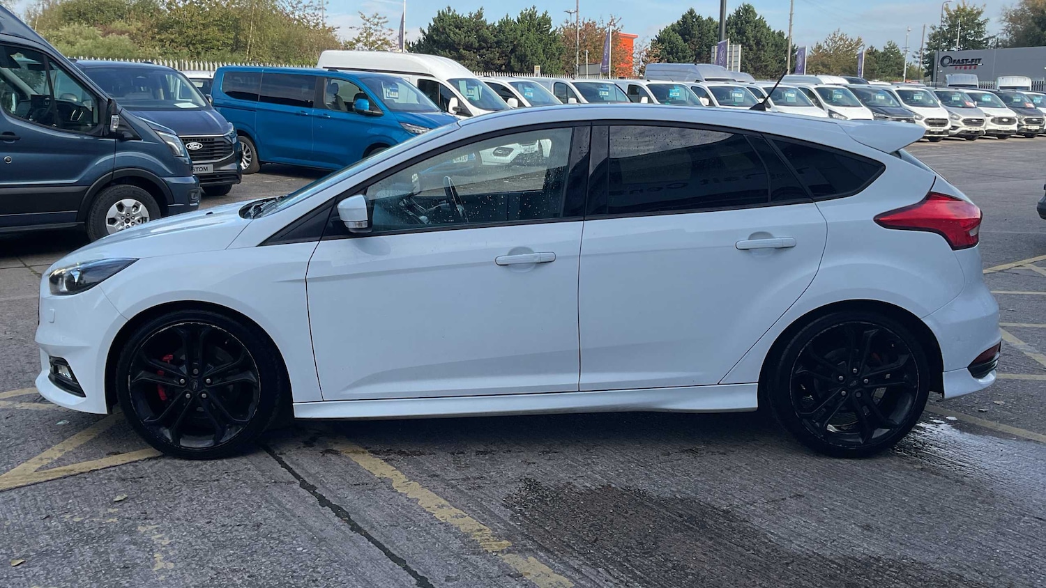 Used Ford Focus 2018 for sale - 76205255: Photo 4