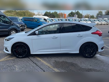Used Ford Focus 2018 for sale - 76205255: Photo