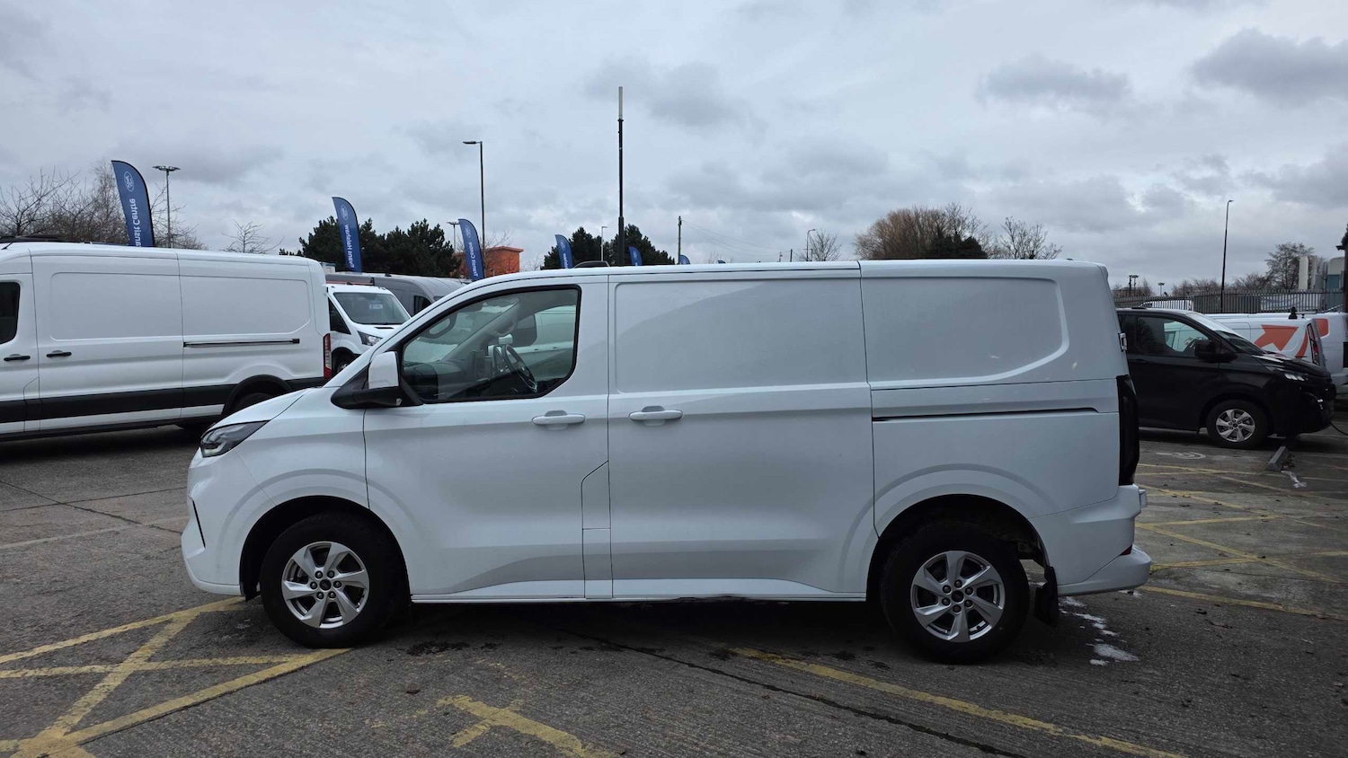 Used Ford Transit Custom 2025 for sale - 77601224: Photo 4