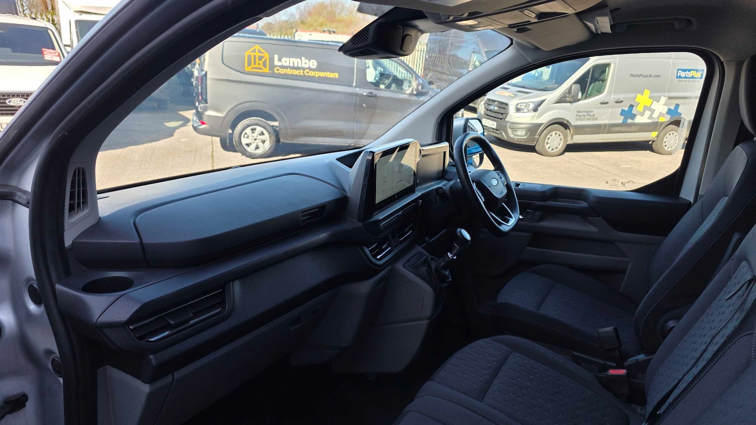 Used Ford Transit Custom 2024 for sale - 77601432: Photo 19