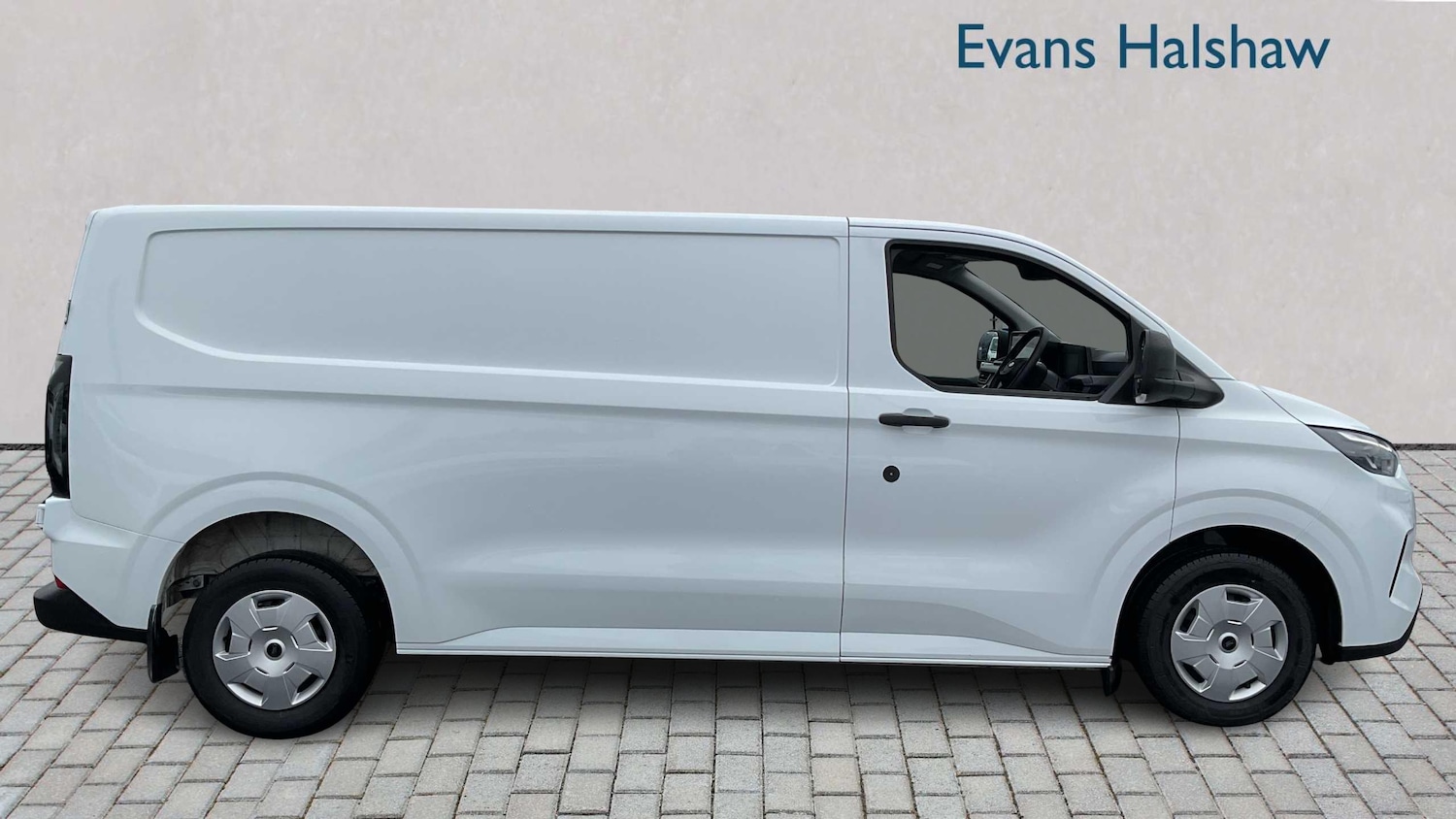 Used Ford Transit Custom 2024 for sale - 77270224: Photo 2