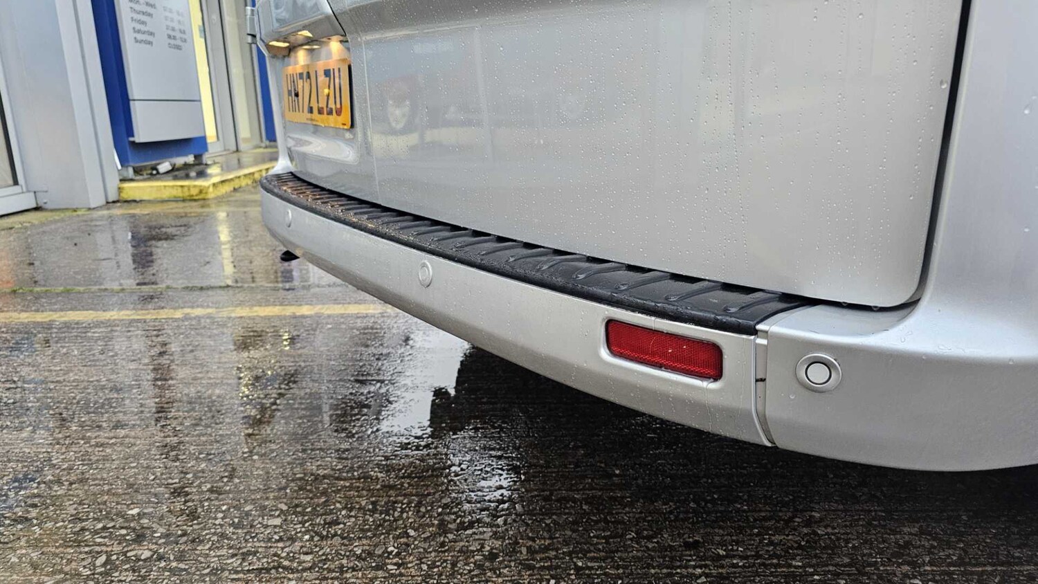 Vehicle 29