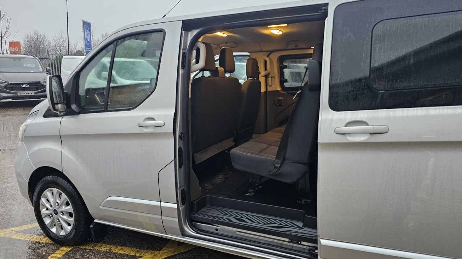 Vehicle 33