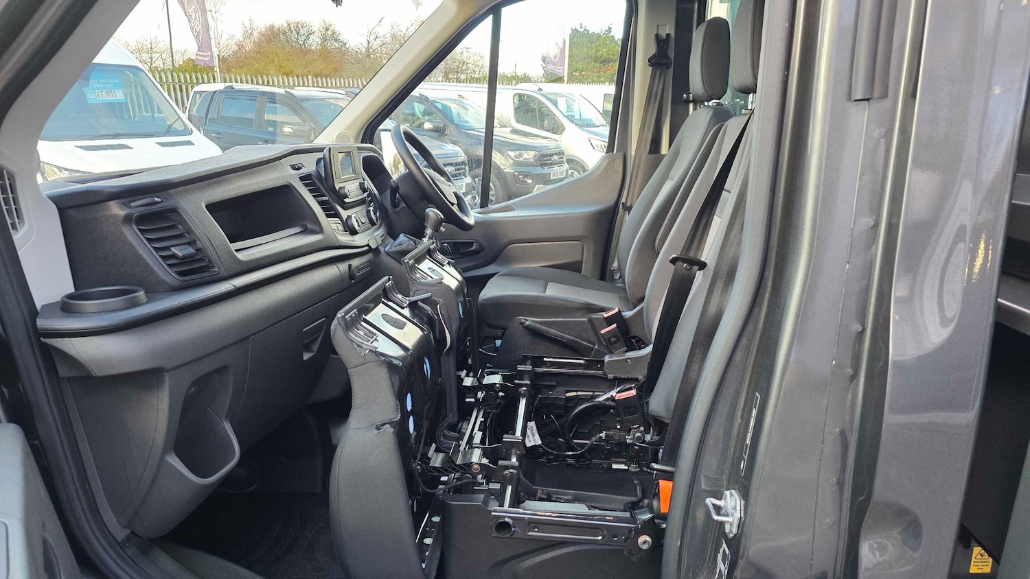 Used Ford Transit 2024 for sale - 76746082: Photo 17