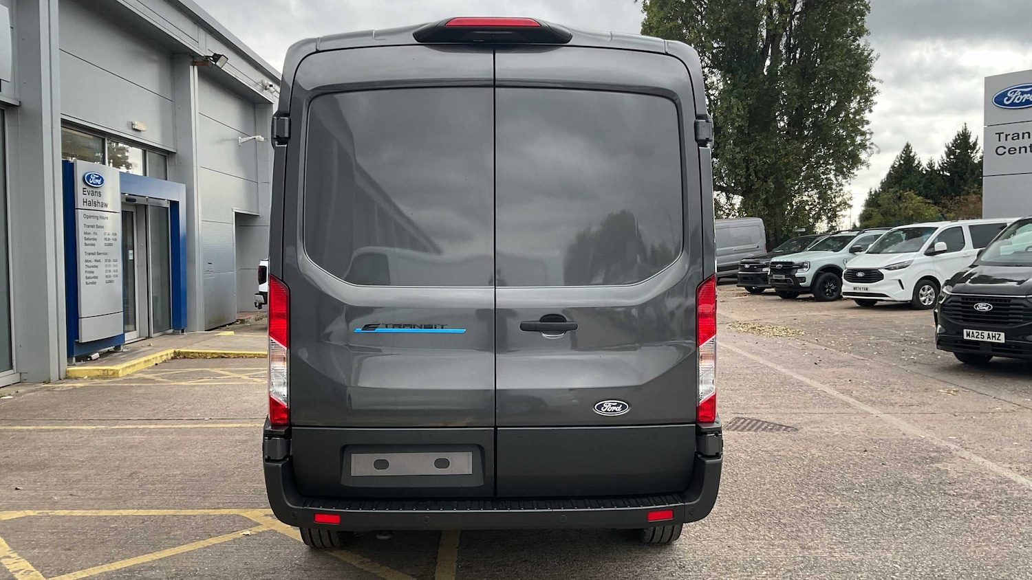 Used Ford E-Transit for sale - 76218347: Photo 4