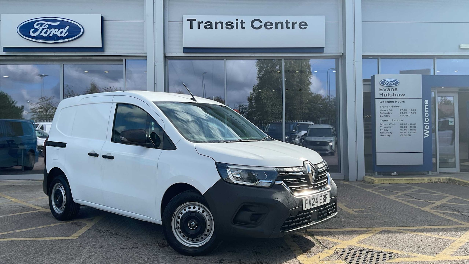 Used Renault Kangoo 2024 for sale - 76125904: Photo 1