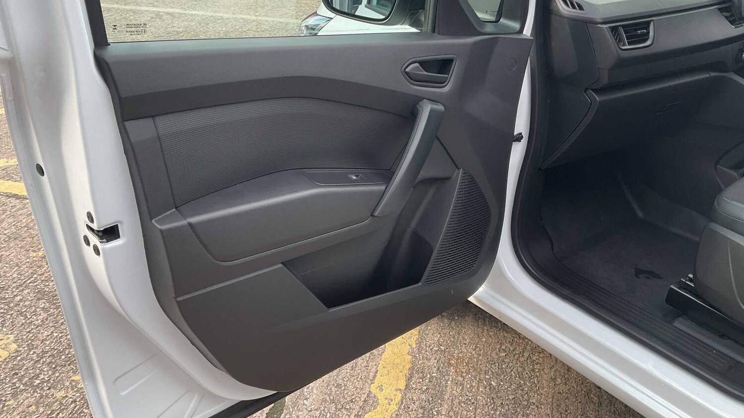 Used Renault Kangoo 2024 for sale - 76125904: Photo 34