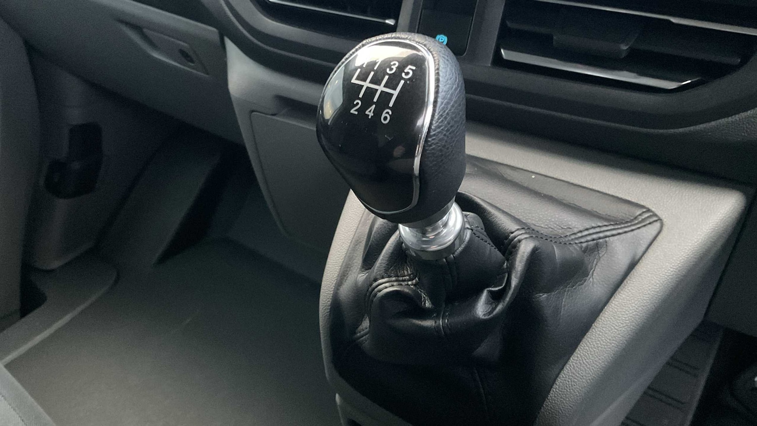 Used Ford Transit Custom 2024 for sale - 76774237: Photo 11