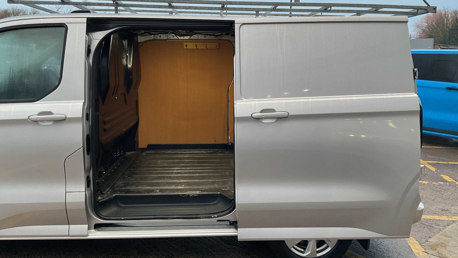 Used Ford Transit Custom 2024 for sale - 76774237: Photo 18