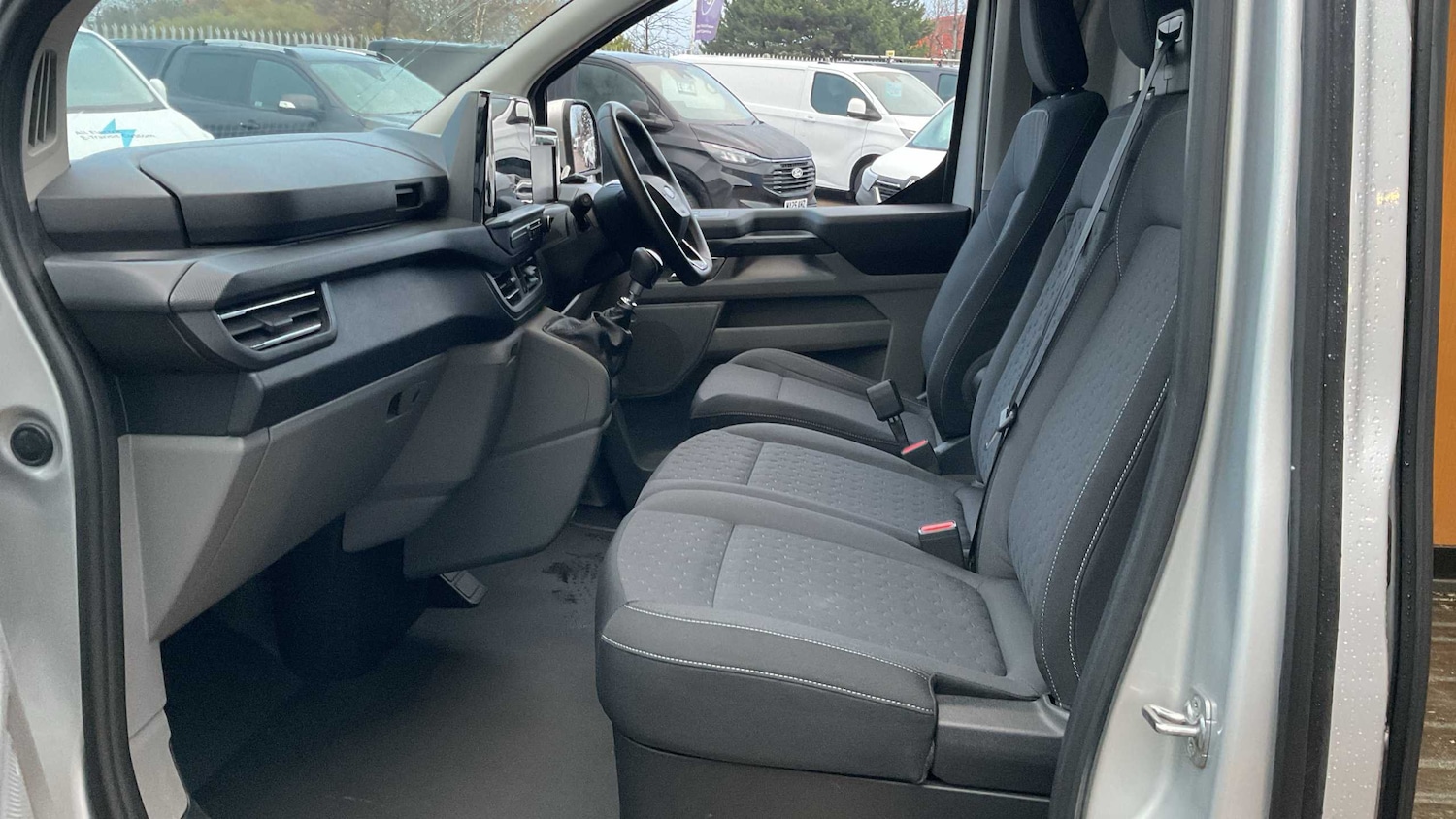 Used Ford Transit Custom 2024 for sale - 76774237: Photo 19