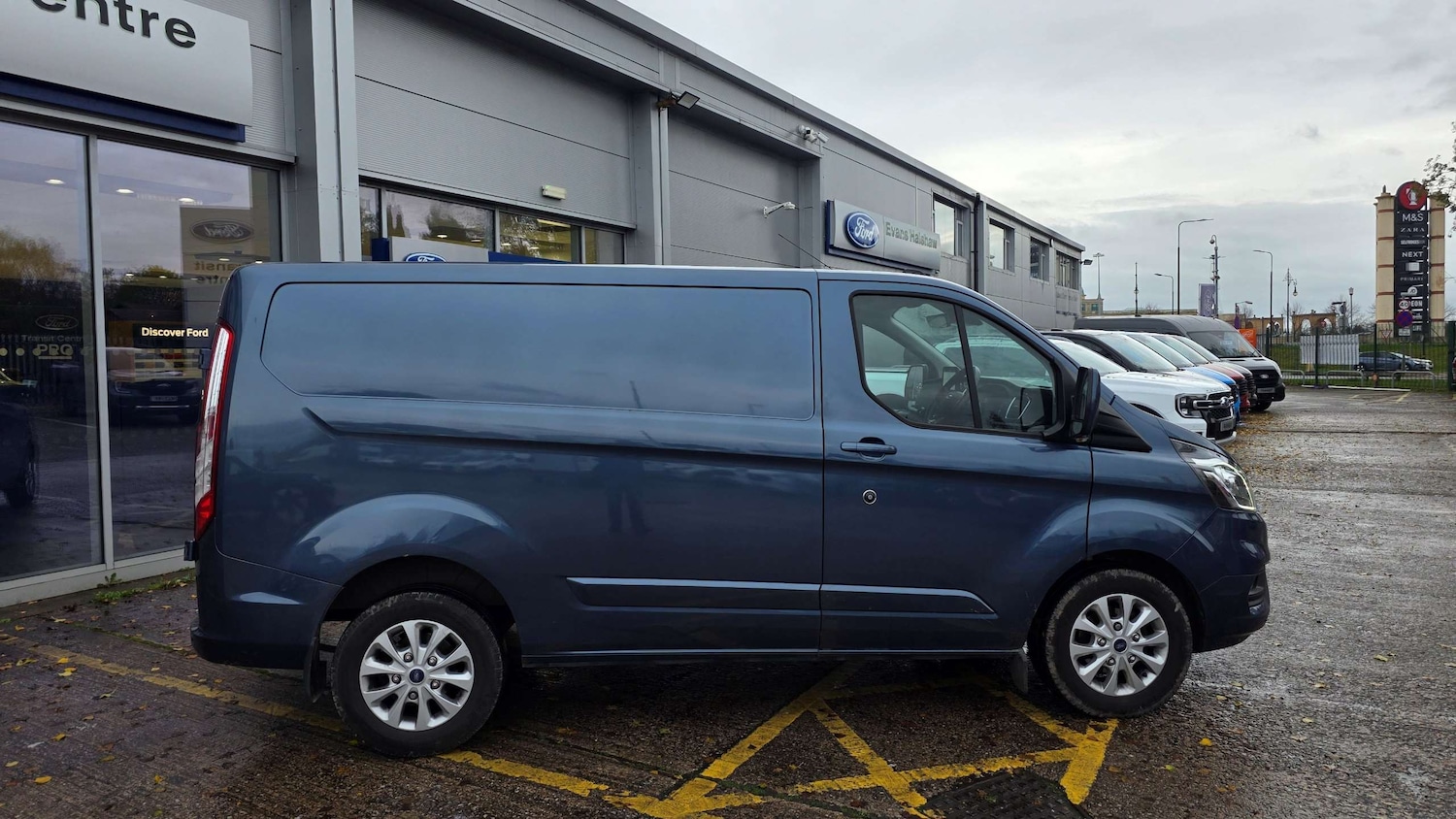 Used Ford Transit Custom 2023 for sale - 76553049: Photo 7