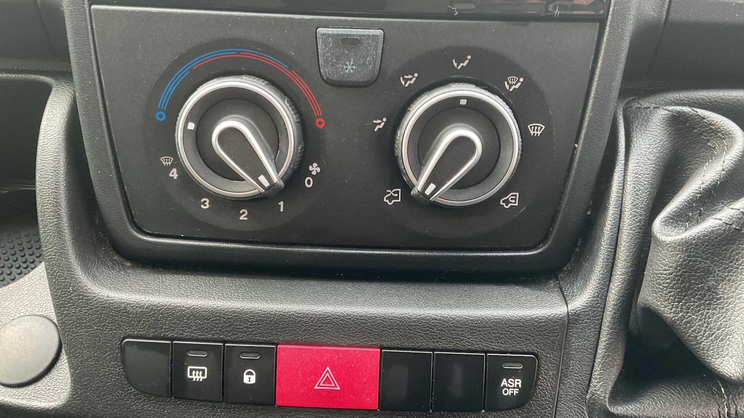 Used Vauxhall Movano 2023 for sale - 76088019: Photo 19