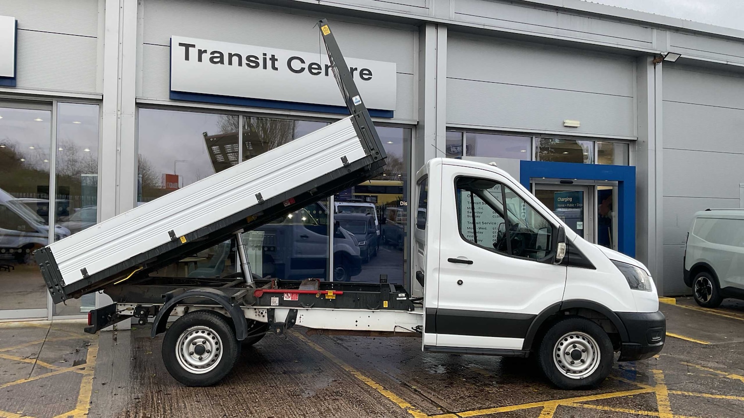 Used Ford Transit 2021 for sale - 76851612: Photo 2