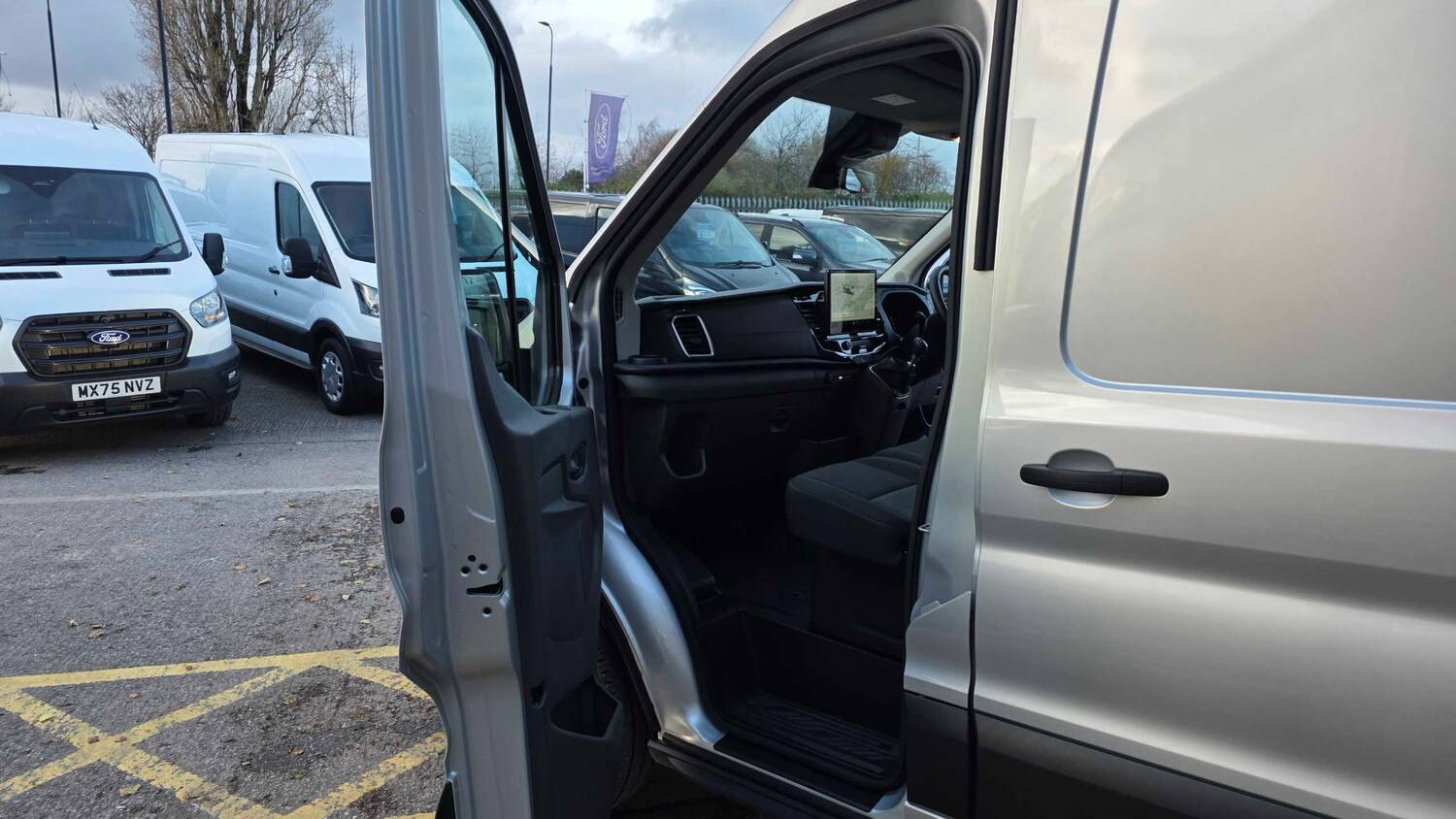 Used Ford Transit 2025 for sale - 76745943: Photo 16