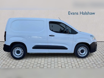 Used Citroen Berlingo 2023 for sale - 79172621: Photo