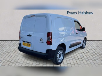 Used Citroen Berlingo 2023 for sale - 79172621: Photo