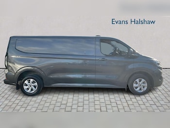 Used Ford Transit Custom 2025 for sale - 78451638: Photo