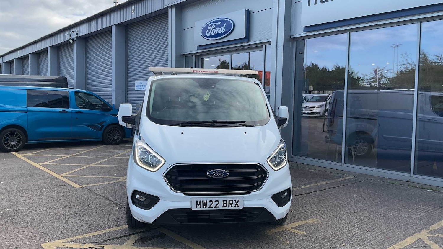 Used Ford Transit Custom 2022 for sale - 76125797: Photo 2