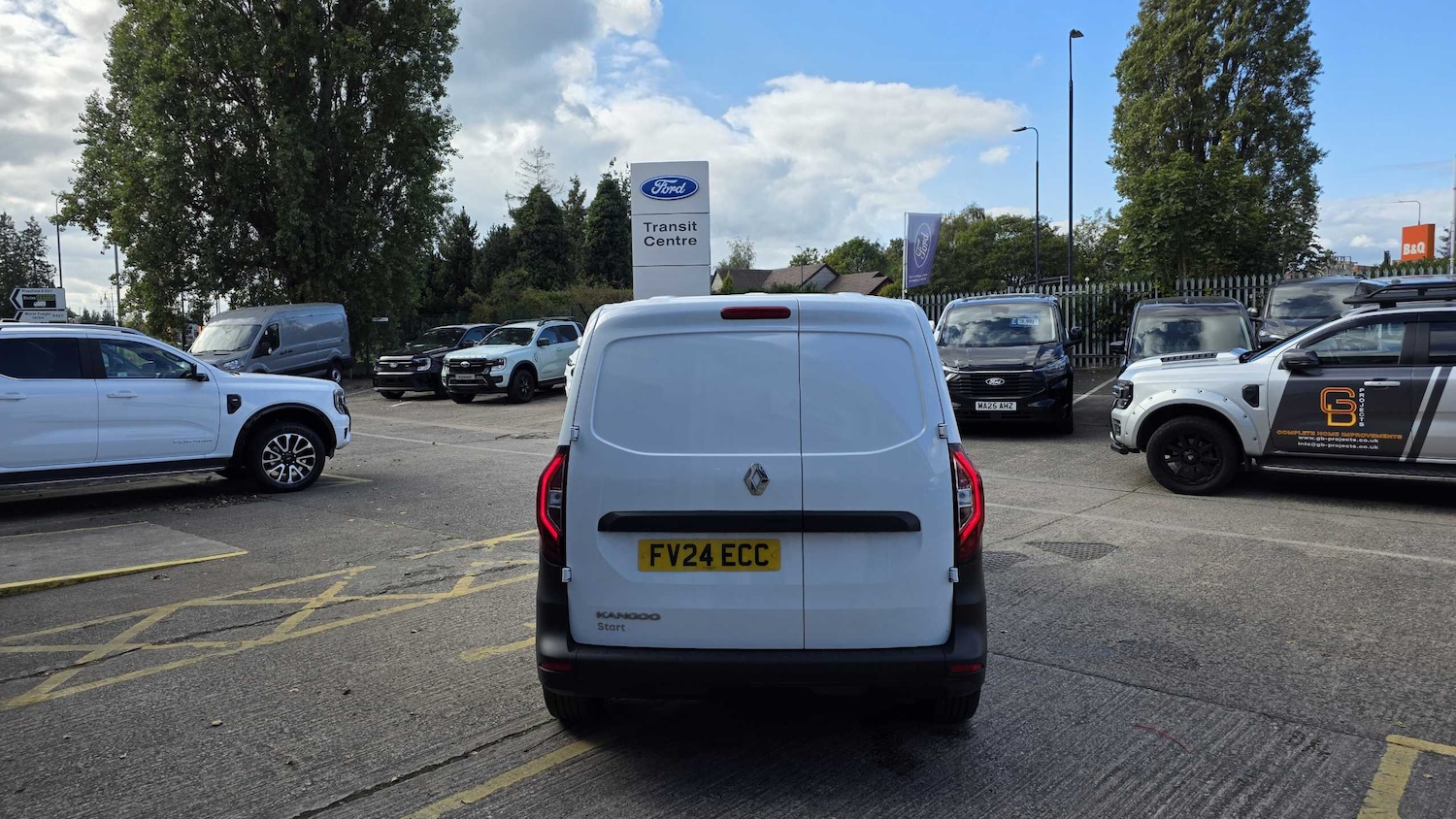 Used Renault Kangoo 2024 for sale - 76141641: Photo 5