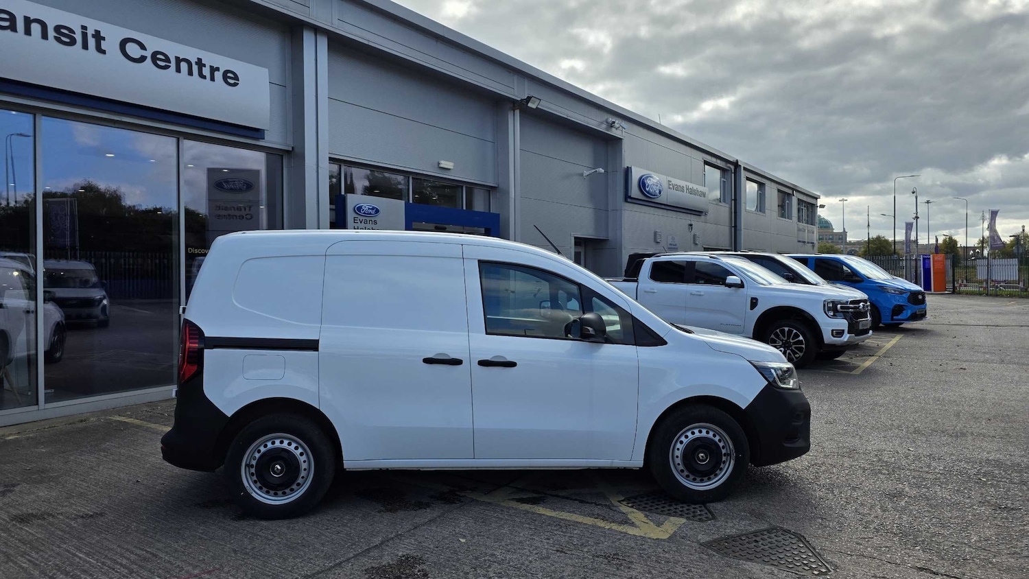 Used Renault Kangoo 2024 for sale - 76141641: Photo 7