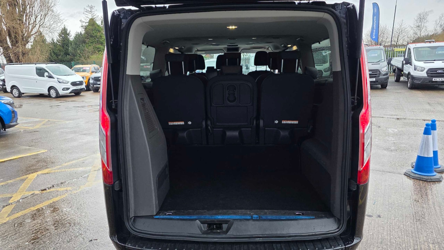 Used Ford Tourneo Custom 2021 for sale - 77373888: Photo 15