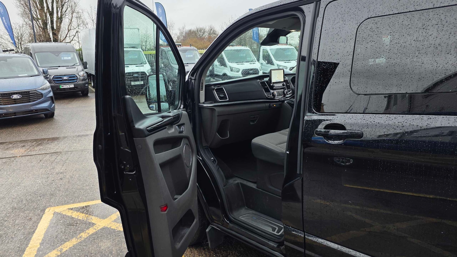 Used Ford Tourneo Custom 2021 for sale - 77373888: Photo 17