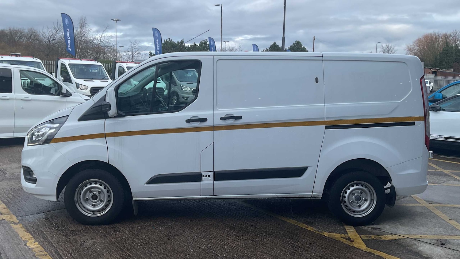 Used Ford Transit Custom 2023 for sale - 77540678: Photo 4
